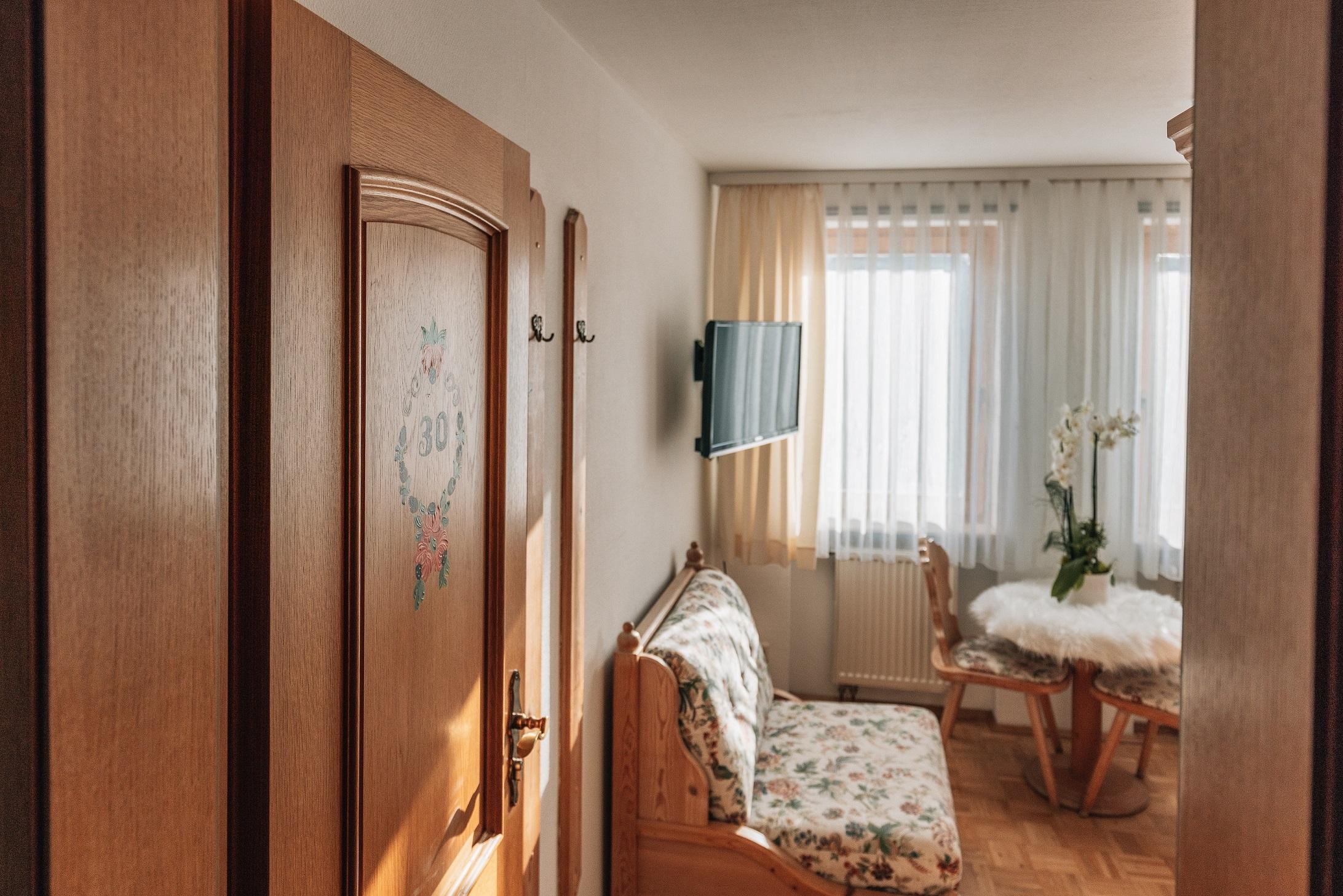 Hotel Krone Tauberrettersheim Екстериор снимка