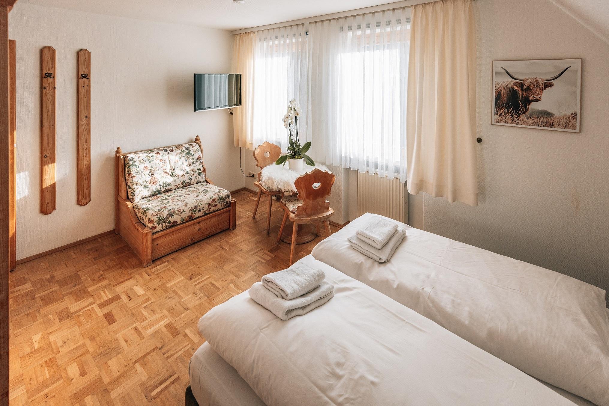Hotel Krone Tauberrettersheim Екстериор снимка